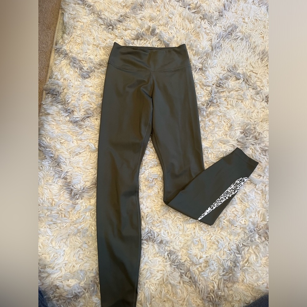 Nike olive green leggings